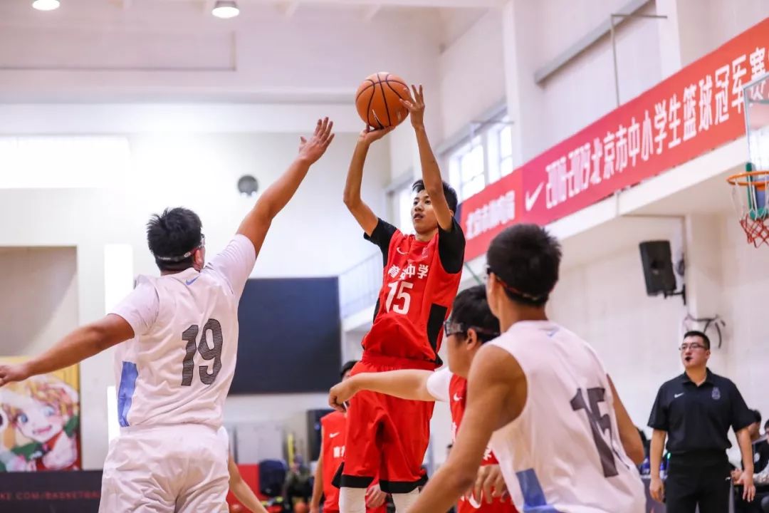 耐高22-23赛季16强,21-22赛季耐高八强