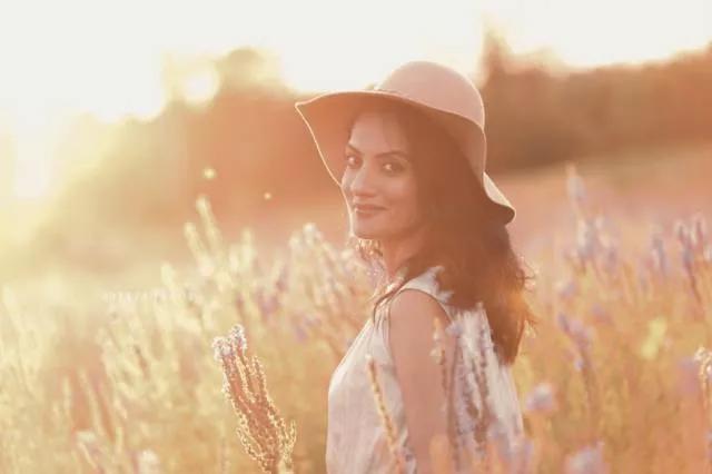 怎样拍好薰衣草照,如何拍紫色薰衣草