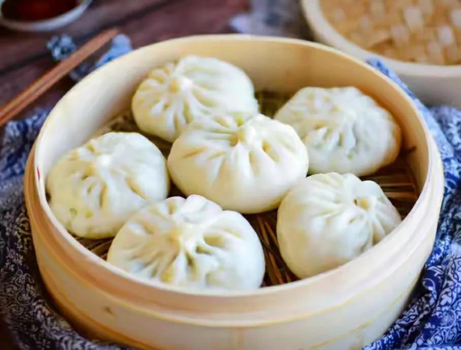 电磁炉蒸包子是冷水上锅还是开水,蒸包子用冷水下锅还是用开水下锅