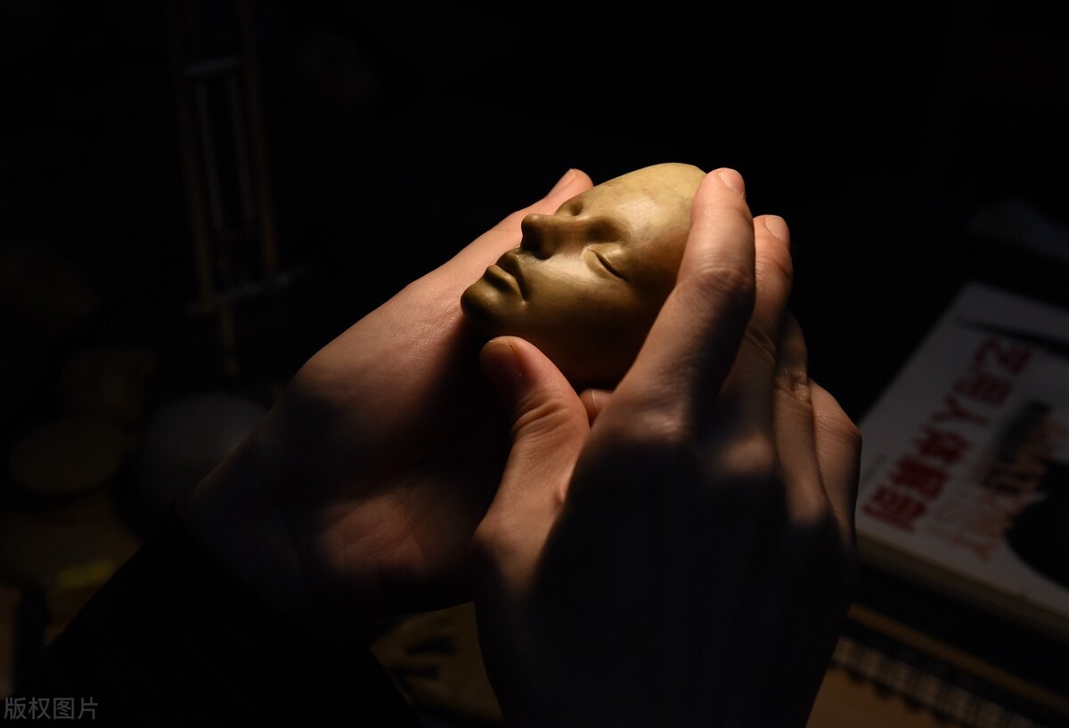 比盲盒更赚钱的游戏抽奖,做盲盒一年赚百万