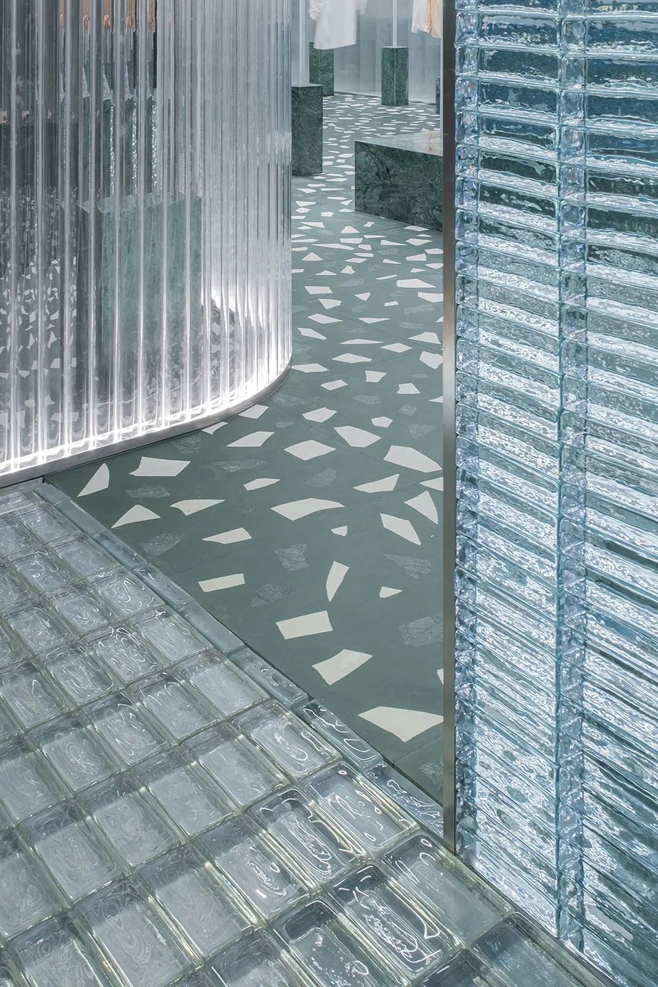 什么是水晶泥图片,什么是水晶砖