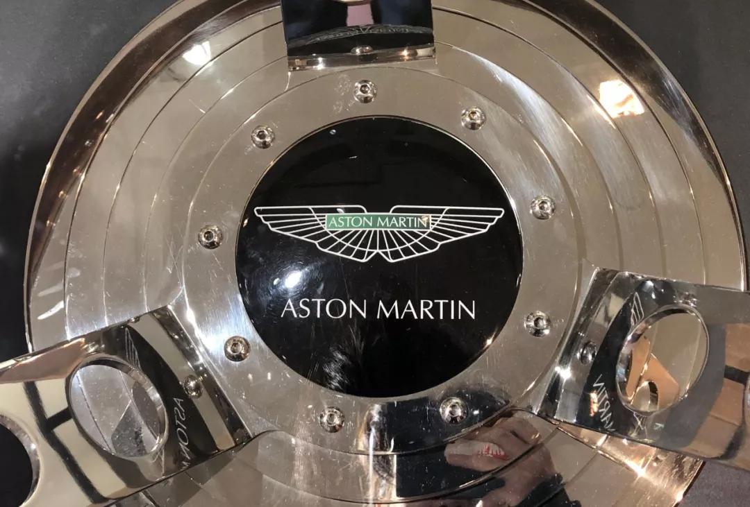 闃挎柉椤块┈涓乤stonmartinvalhalla,闃挎柉椤块┈涓乤stonmartinvan