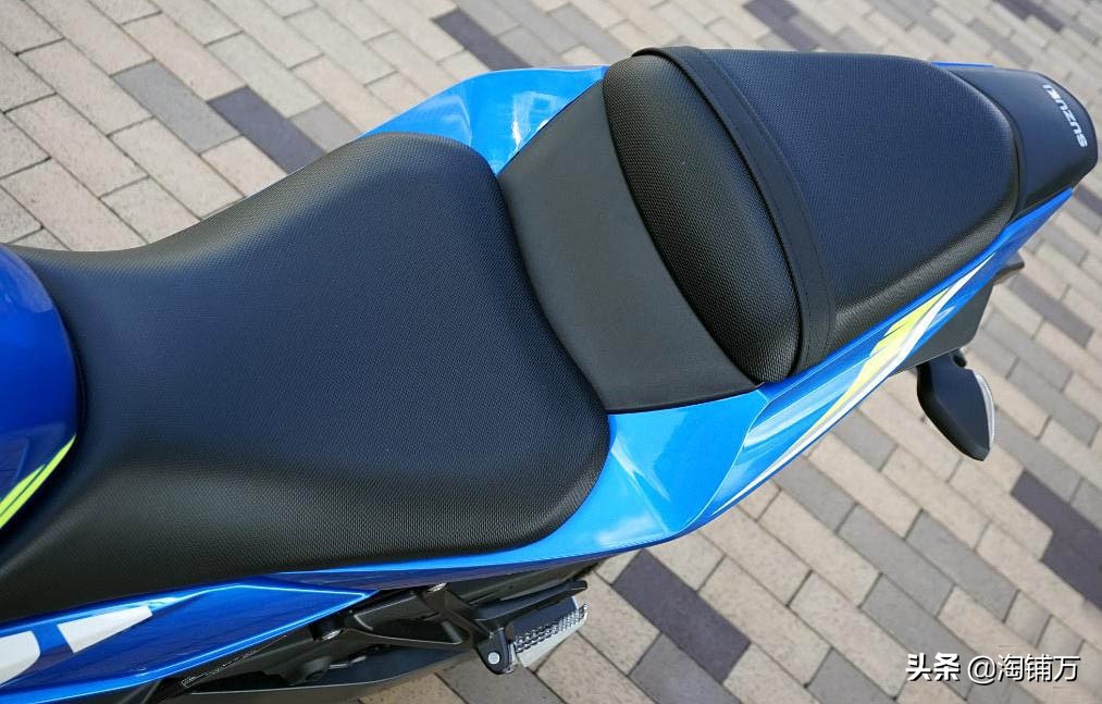 铃木250gsx哪国产的,铃木gsx250r2020款摩托车测评