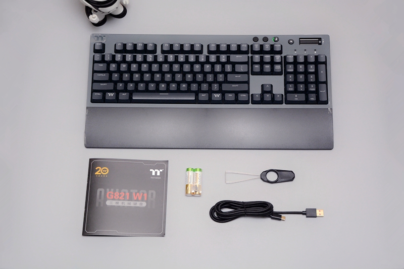 黑峡谷gk715s对比罗技g610,ttg821和罗技g613