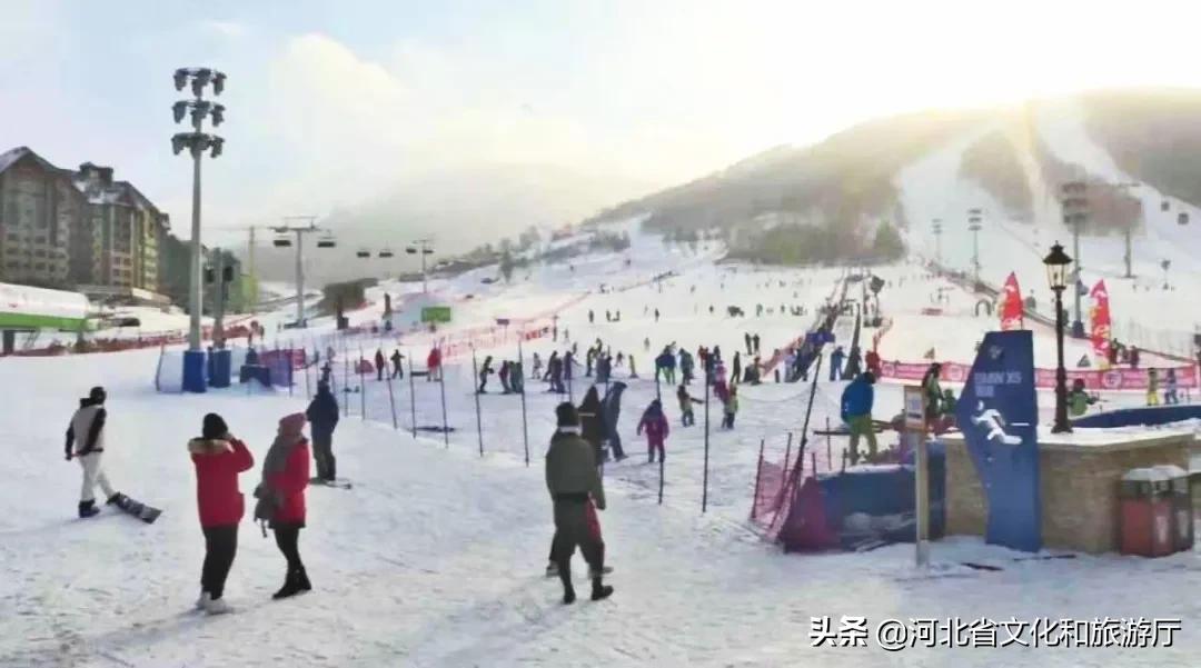张家口崇礼国家级滑雪场,张家口滑雪崇礼3月