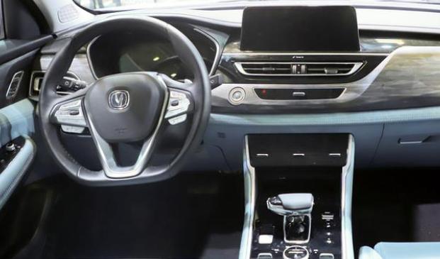 长安cs75plus高速超车,长安cs75超车最快能跑多快