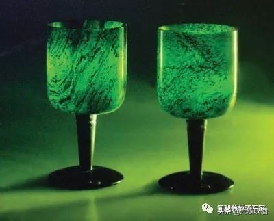 那个带唇印的红酒杯是什么杯?看完你就是朋友圈最懂葡萄酒杯的人