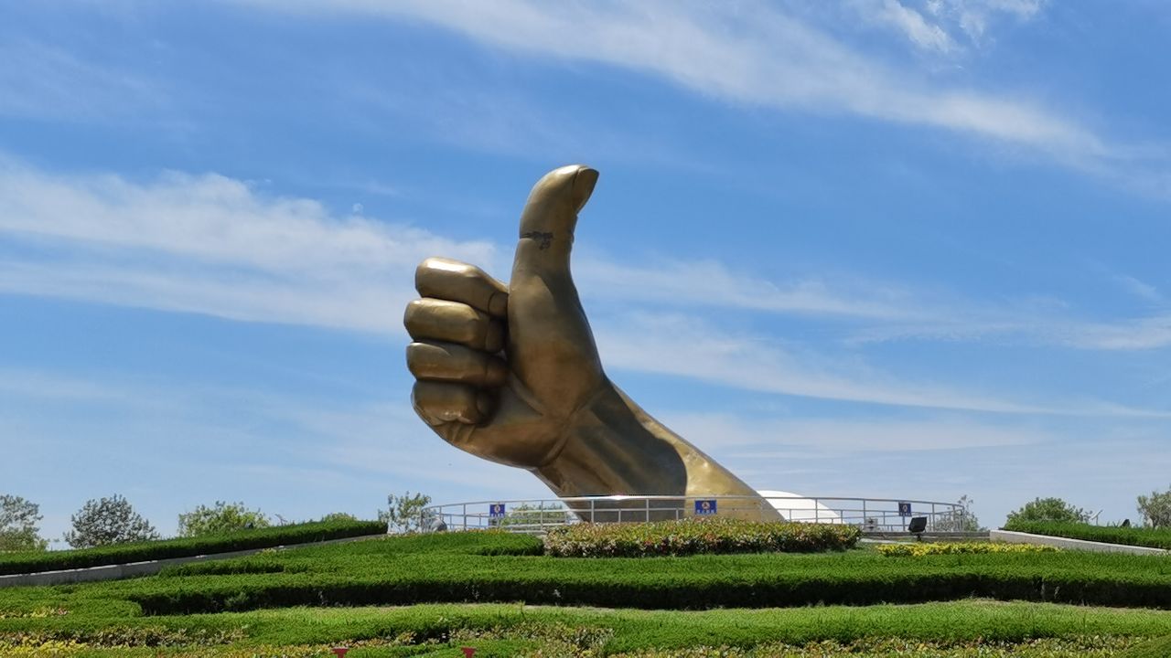 威海和厦门哪个海干净,威海的海干净美丽