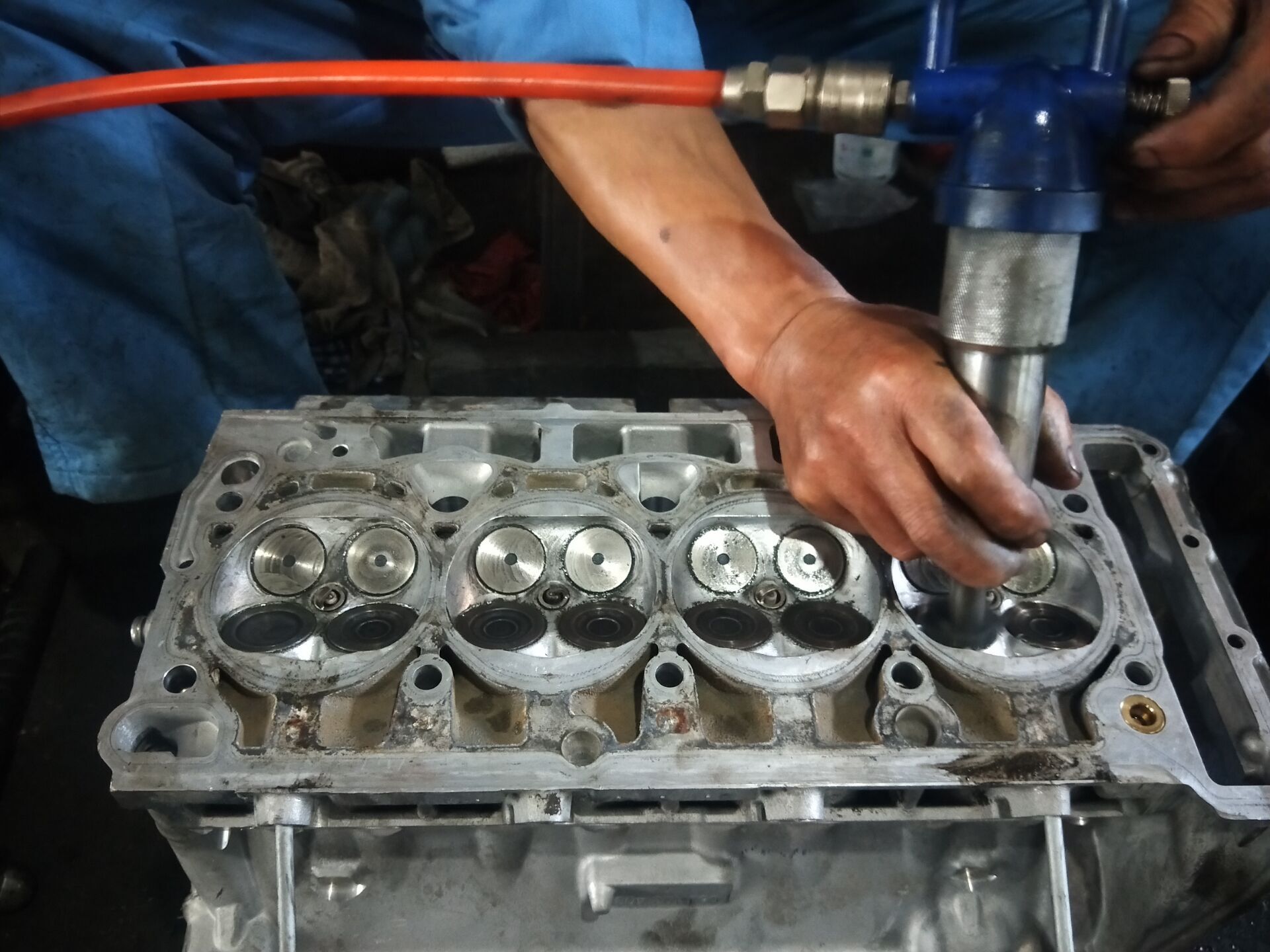 新帕萨特ea888大修多少钱,大众帕萨特ea888烧机油能修好吗