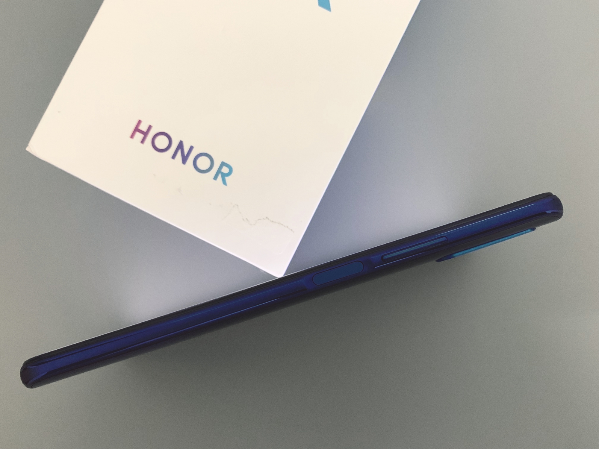 荣耀9x全方面详细测评最新,荣耀9x测评吃鸡画质