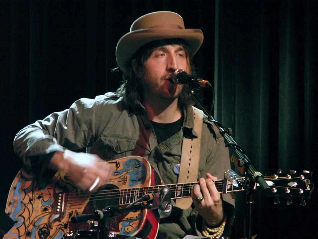 「酒醉歌单1」难以想象,迷醉的世界会是没有韵律的沉默