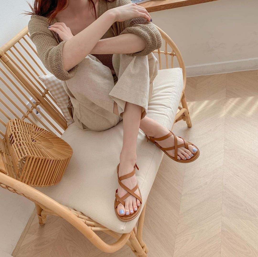韩系穿搭凉鞋,2020欧美风夏季凉鞋穿搭