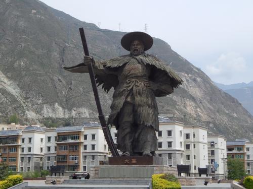 禅让制与世袭制的分析题,禅让制到世袭制是进步还是退步