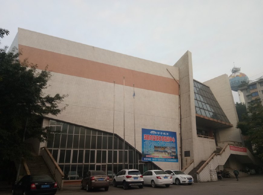 逐渐被遗忘的城市,自贡鸿化厂