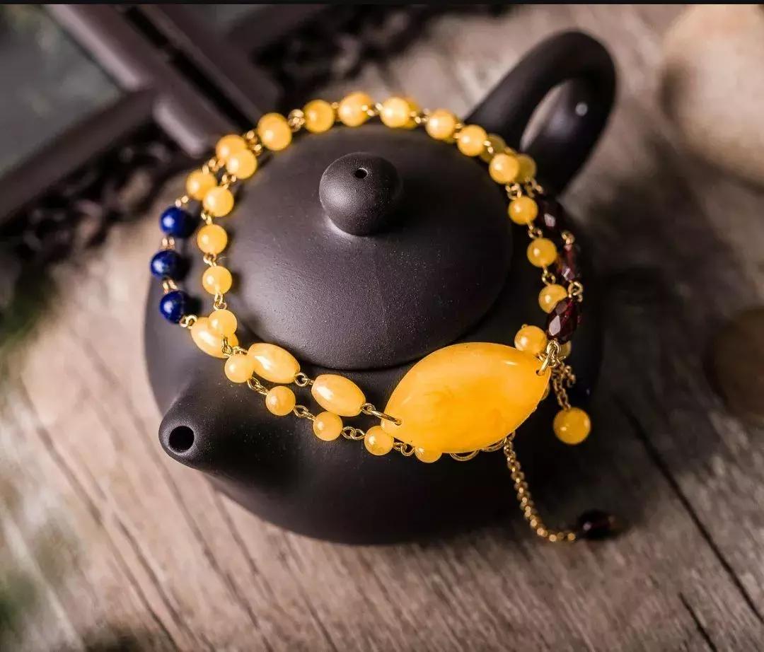 蜜蜡108颗怎么辨别真假,蜜蜡佛头三通真假鉴别最快