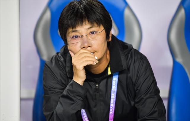 中国女足主帅水庆霞回应是否离任,媒体称水庆霞被足协解约