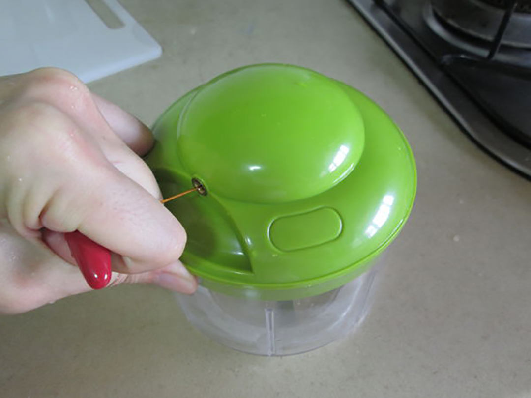 怎么用吐司做面包糠,用全麦面包制作面包糠的方法