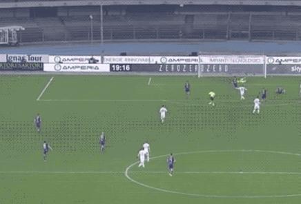 c罗踢飞草皮,c罗一夜刷爆四大纪录lpl