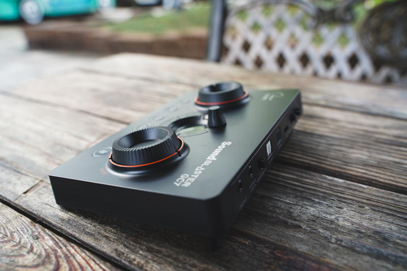 创新soundblasterz内置pcie声卡,soundblasterx7声卡