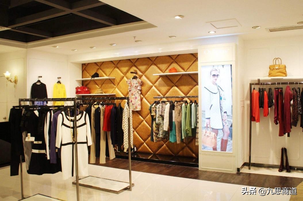 直播卖衣服带货话术技巧和方法,服装直播卖货全套话术技巧大全