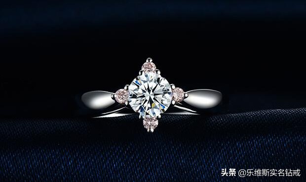 钻戒买哪个牌子比较好,钻戒哪个牌子比较好