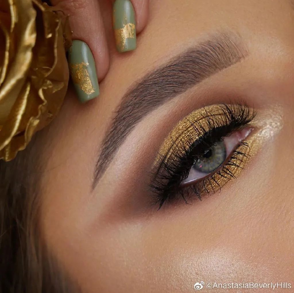 被美妆博主推荐的口红,美妆博主推荐的彩妆套装是真的吗