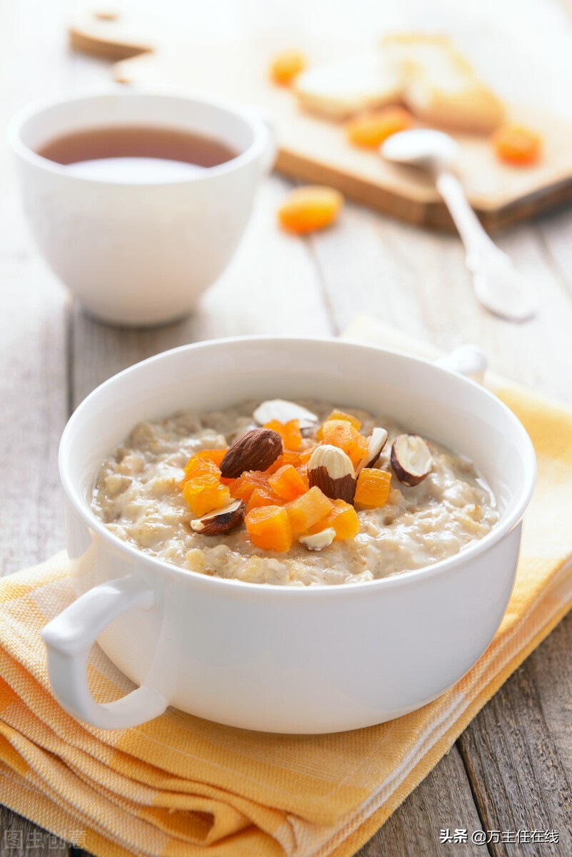 万主任健康课堂——多喝看不见的“水”