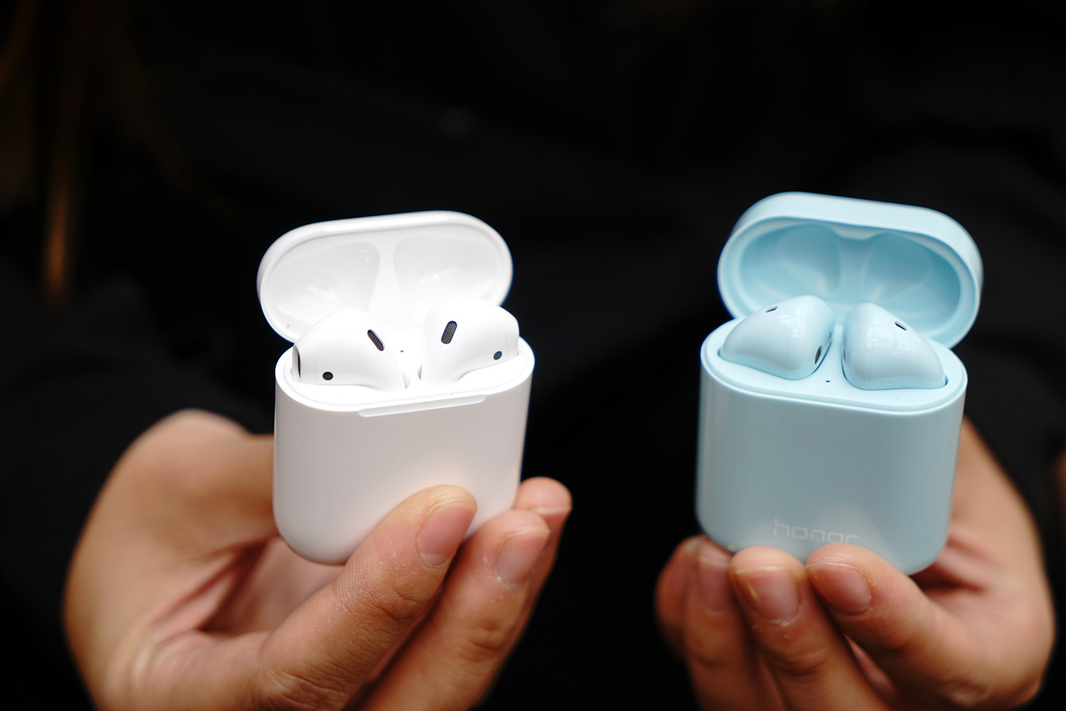 荣耀flypods对比荣耀flypods3,flypods和苹果airpods比较