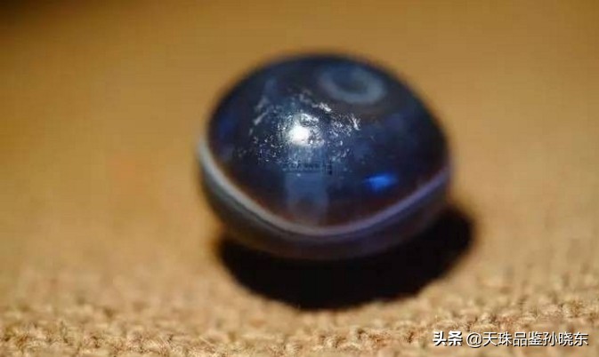 蓝沁缠丝玛瑙天珠是天然的吗,蓝沁一线药师天珠是天然的吗