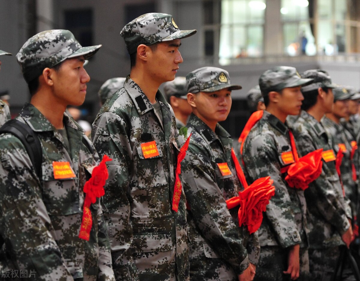 去部队当兵想留队的话选什么兵种,小李想当后卫