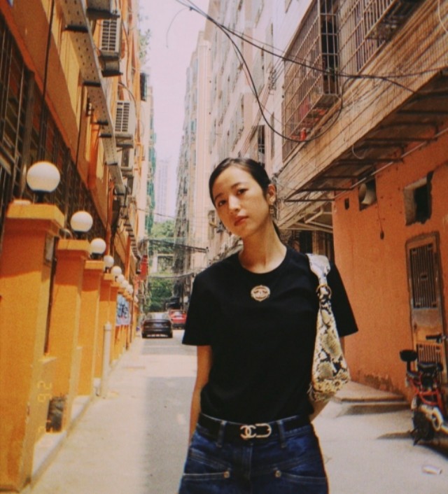 周雨彤职场穿搭,跟着周雨彤学穿搭的博主