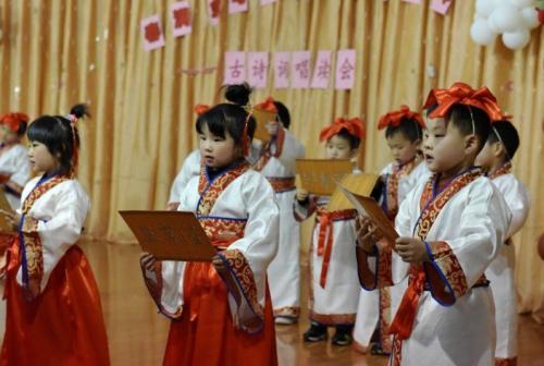 适合三岁宝宝学的古诗解读,宝宝0-3岁睡前古诗