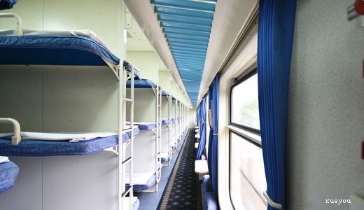 火车卧铺和软铺有什么区别,火车卧铺必须选择上下铺吗