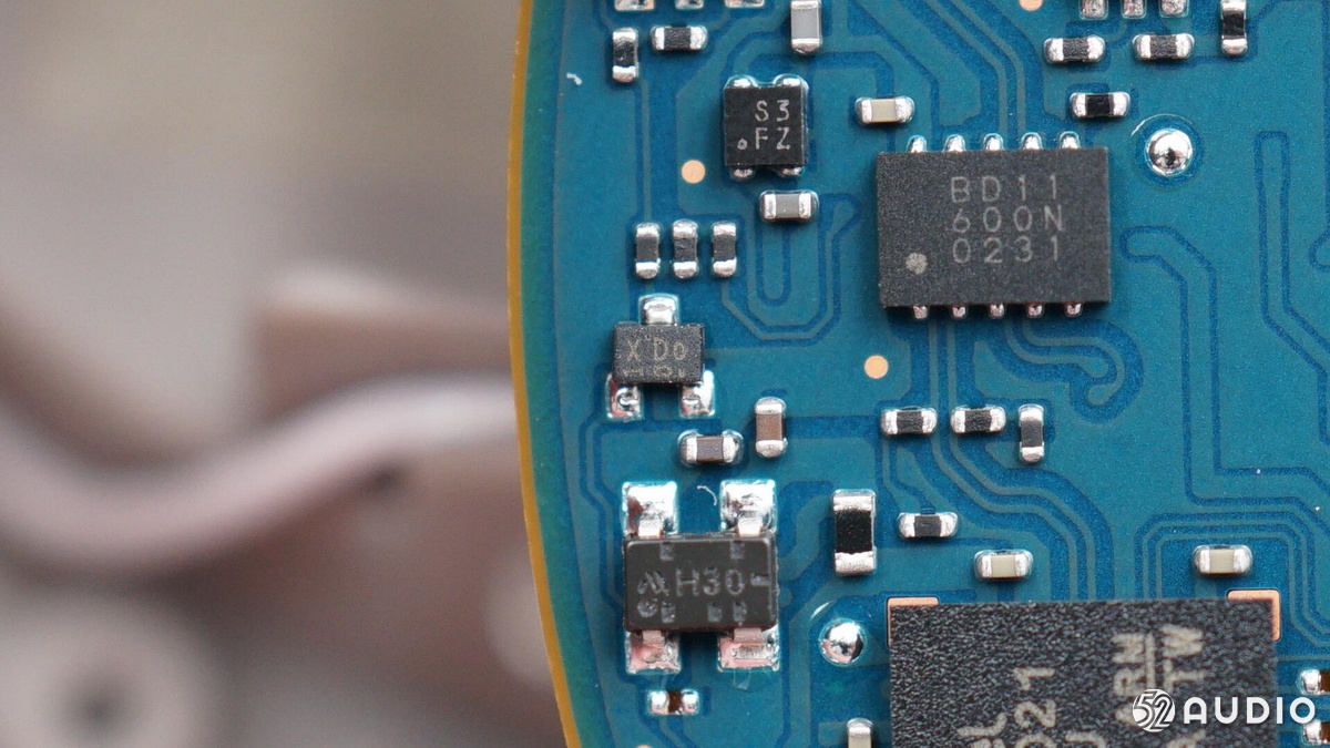 索尼耳机wh1000xm4拆卸视频,索尼wh-1000xm4全球购