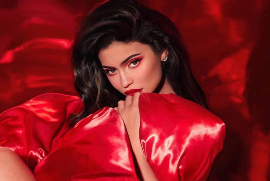 给卡戴珊当助理,卡戴珊助理帮忙整理