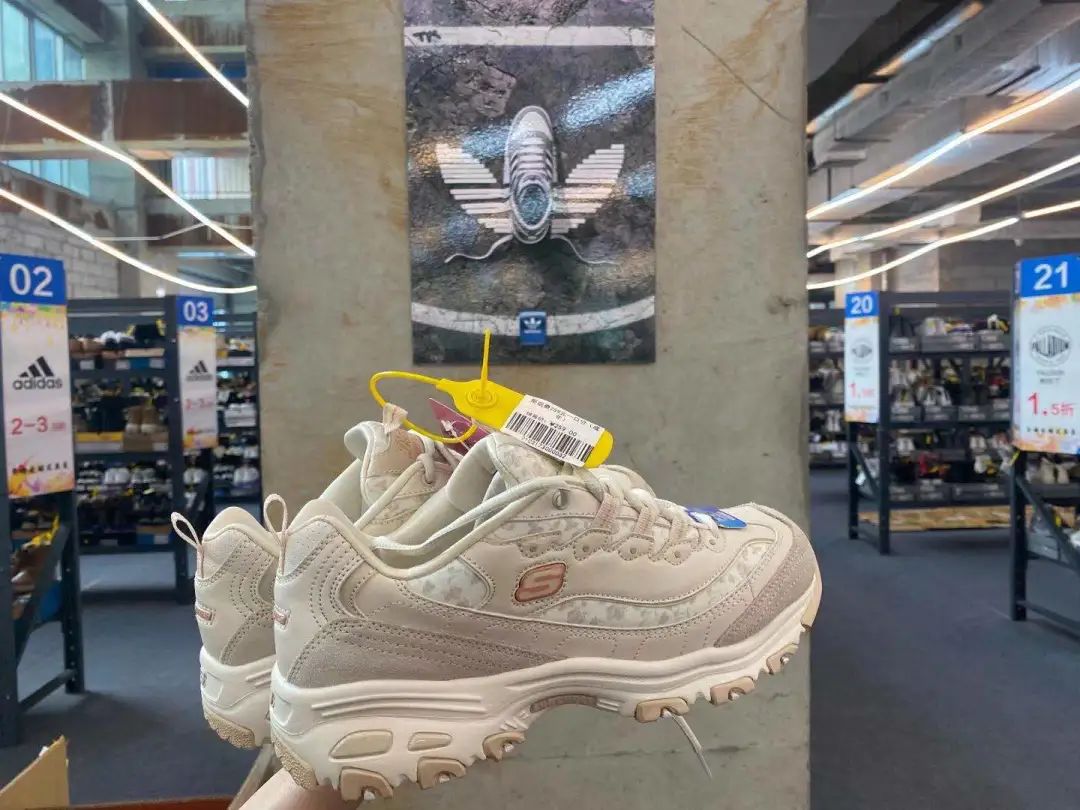 通州人快行动！2021首届大型品牌内购会，100000件大牌低至10元起