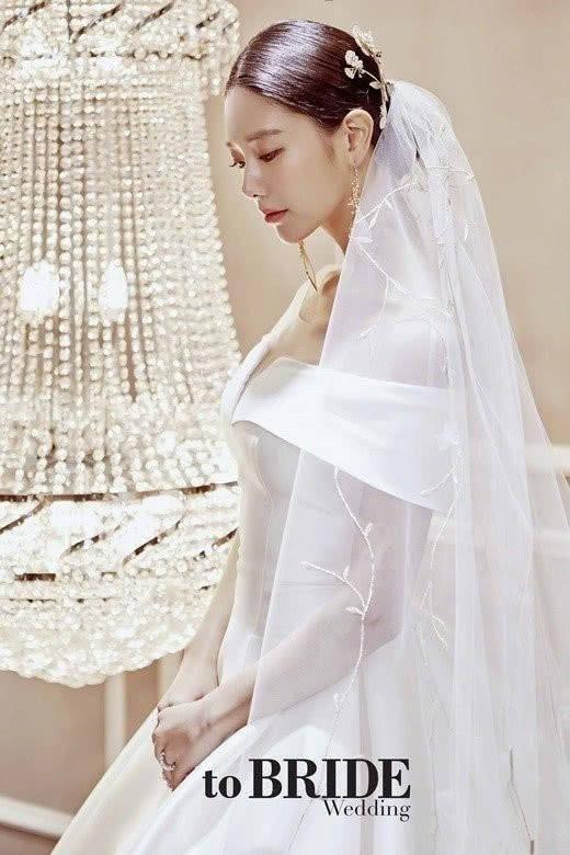 克拉拉和她的姐妹合照,克拉拉谈老公