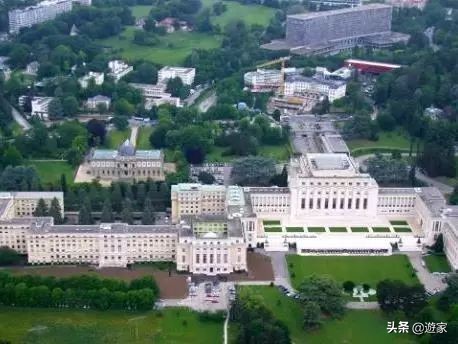 瑞士人竟然这么爱喝,拥有是世界遗产的葡萄园,作业还在靠手工