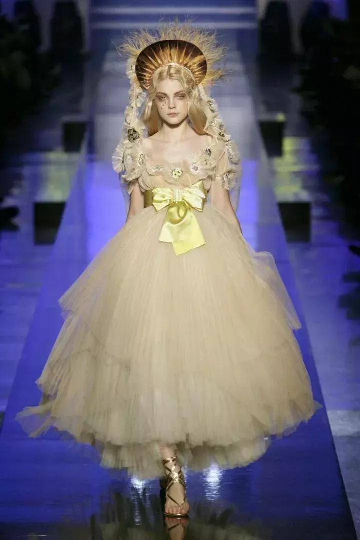 服装设计与工程可以转什么专业,服装设计与工程专业好找工作吗