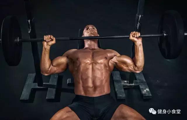 健身时如何避免肩关节损伤,健身改善肩关节受限训练方法