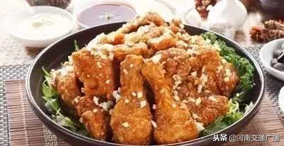 宝宝吃葡萄被卡住了怎么办,一岁宝宝吃葡萄卡住了后果