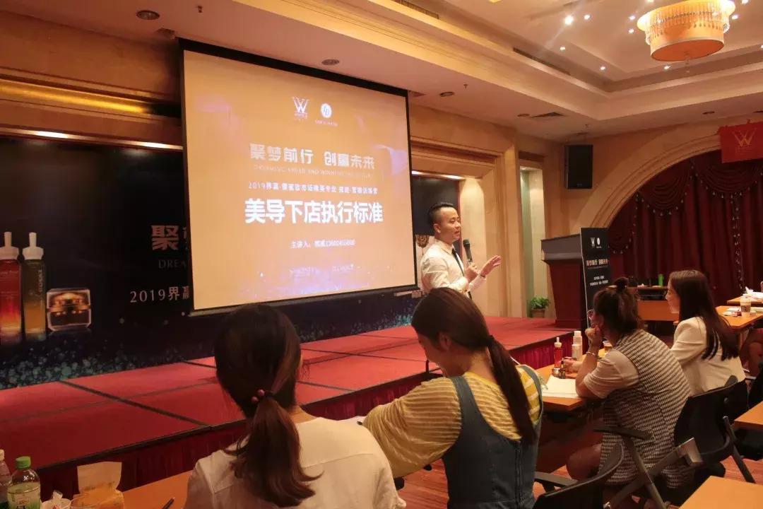 鑱氭ⅵ鍓嶈鑺傜洰,鑱氭ⅵ鍓嶈