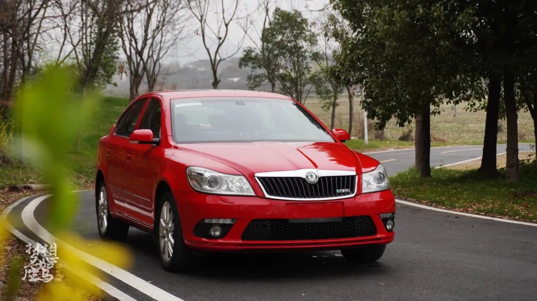 鏄庨攼rs鏁村缈绘柊,鏄庨攼rs璇曡溅娴嬭瘎