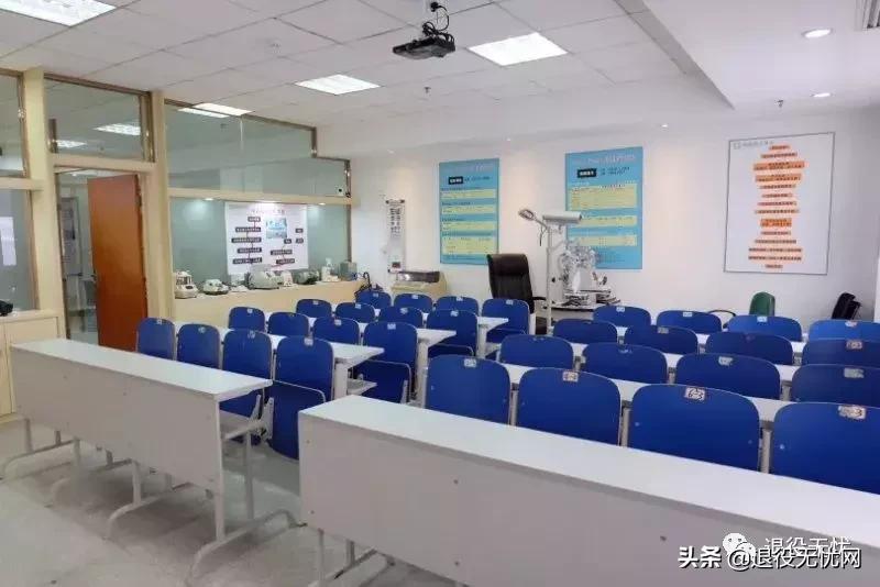 弃文从武军旅,弃武从文2015