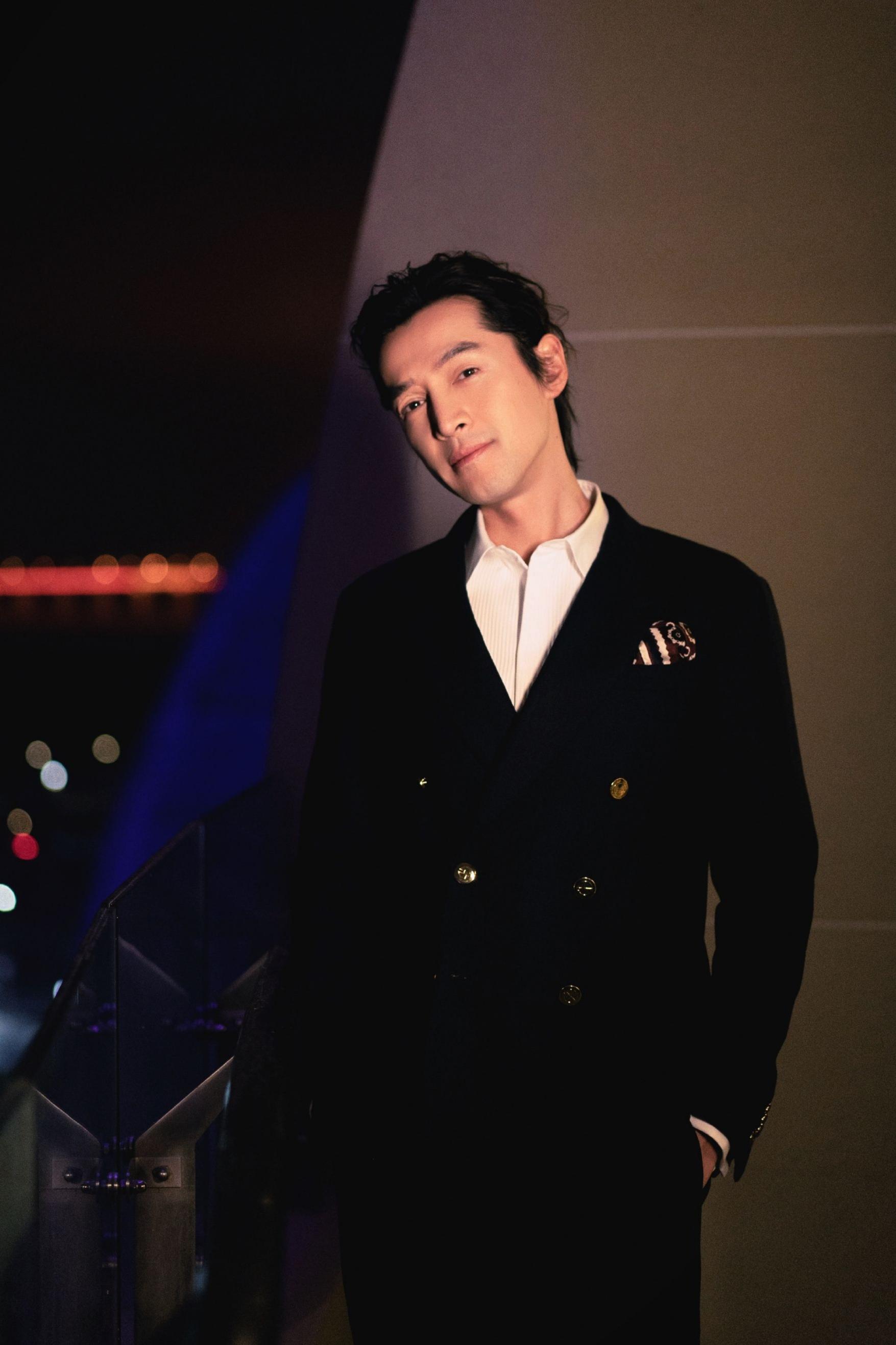 胡歌什么时候代言的阿玛尼,胡歌阿玛尼全球形象代言