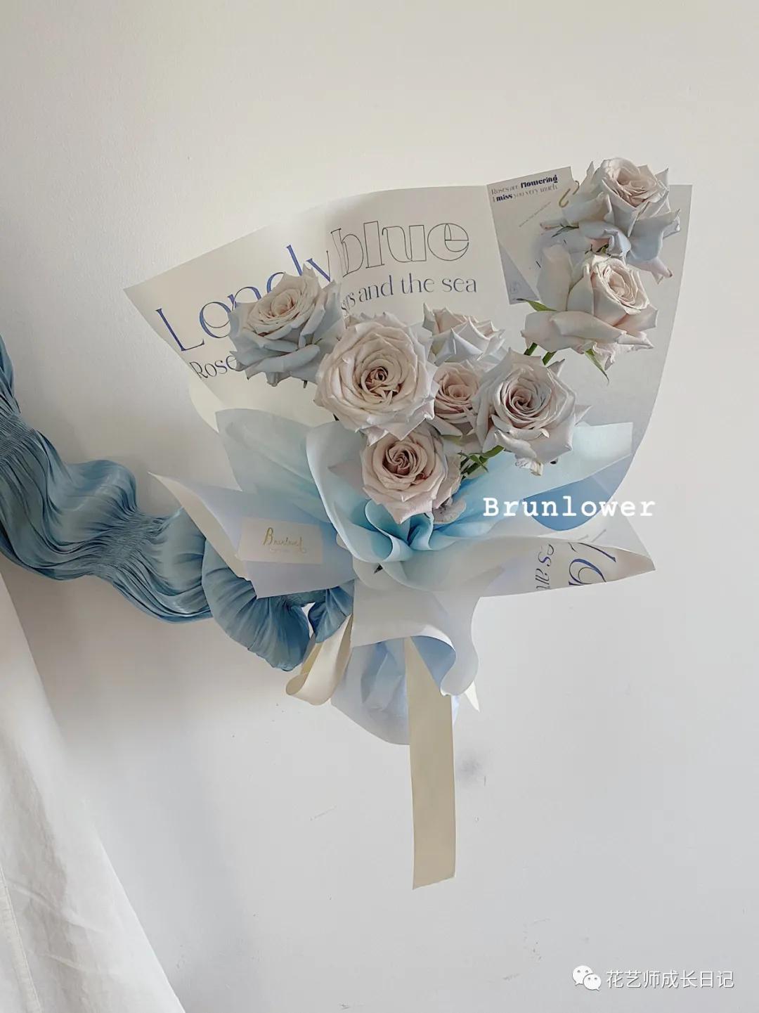 节日特辑vol.3|520碎冰蓝玫瑰花束，再来一波