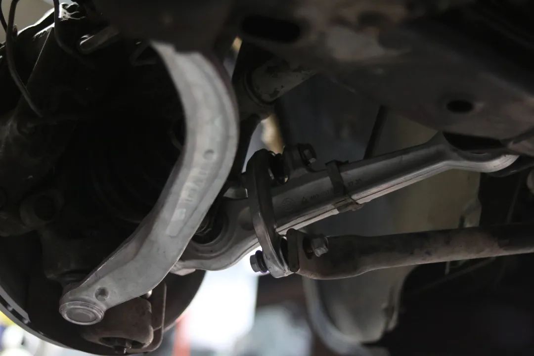 怪兽修车老途观,怪兽修车翻新艾力绅