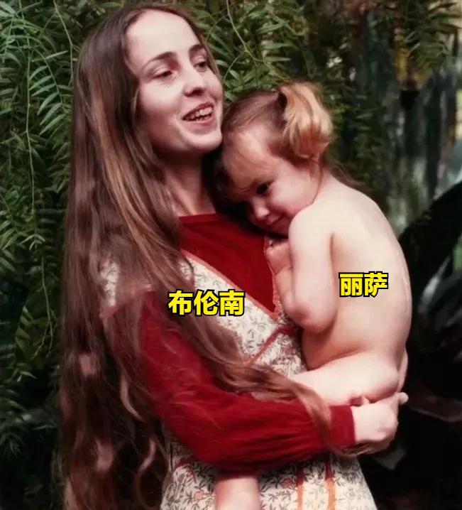 苹果弃女丽萨：不被乔布斯承认的长女，父亲临死前还羞辱她像厕所