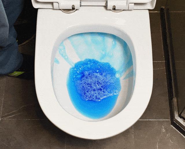 马桶顽固垢能用火烧吗,马桶陈年硬垢堵厕所