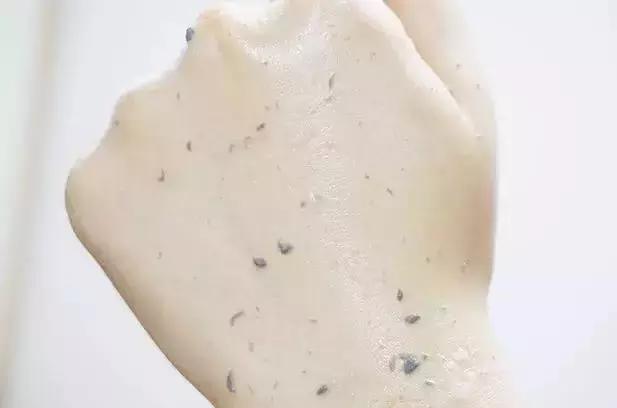 洗脸清洗黑头,洗脸清洁去粉刺